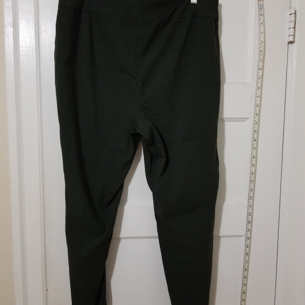 Roz and Ali Army Green Pants